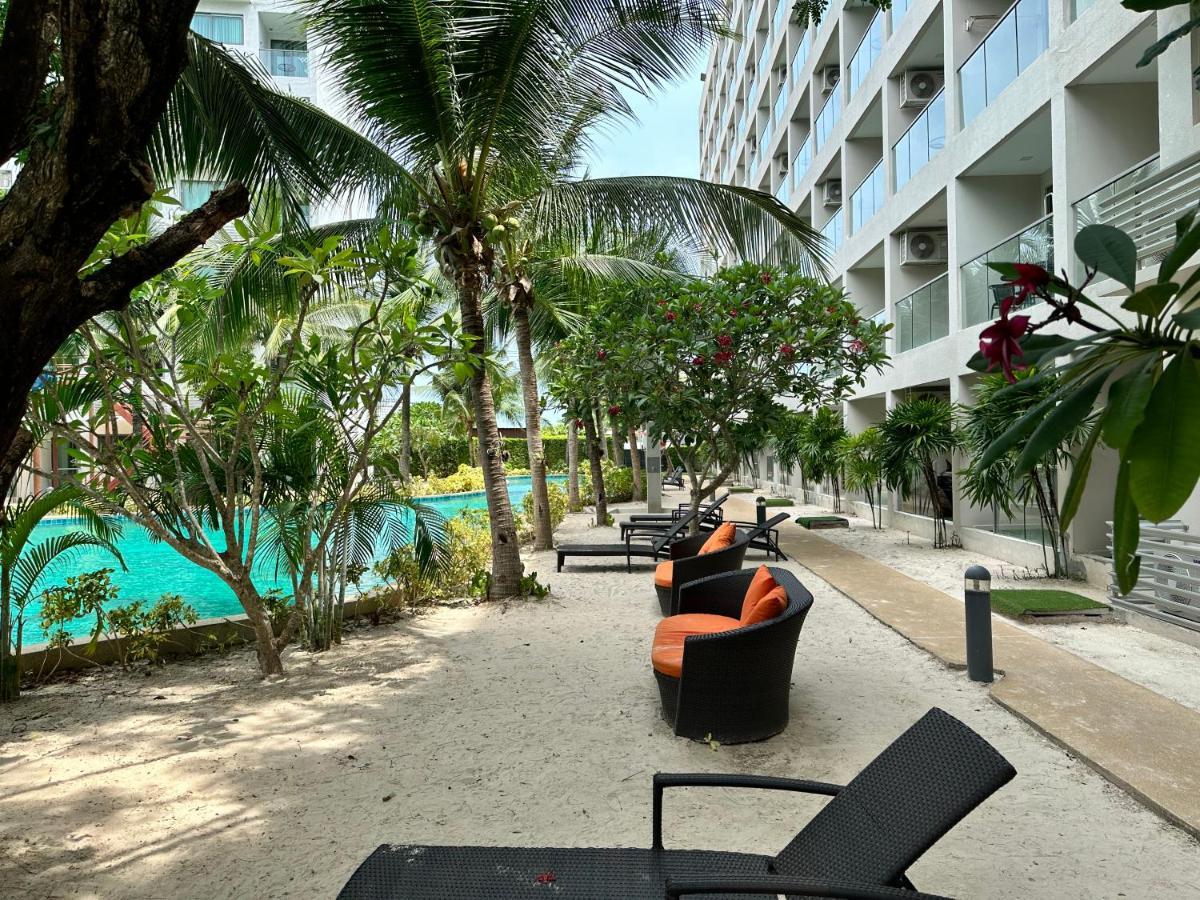 Laguna Beach Resort 3 Maldives Pantai Jomtien Bagian luar foto